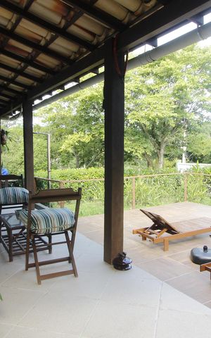 Casa para alugar com 236m², 6 quartos e 2 vagasVaranda