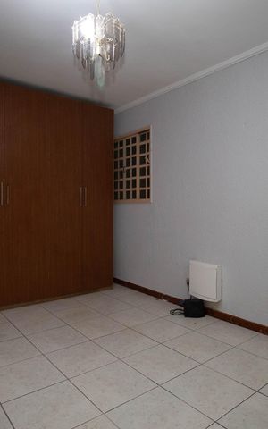 Casa para alugar com 260m², 5 quartos e 4 vagas Casa para alugar com 260m², 5 quartos e 4 vagasSuíte 2