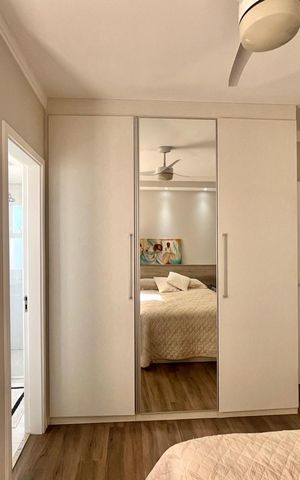 Apartamento à venda com 80m², 3 quartos e 2 vagas Apartamento à venda com 80m², 3 quartos e 2 vagasSuíte