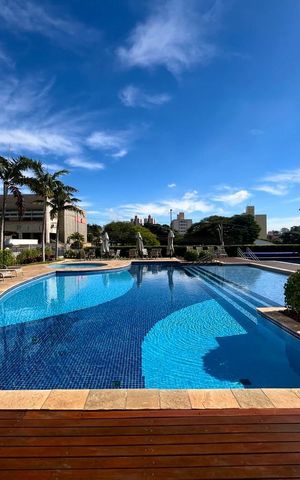 Apartamento à venda com 80m², 3 quartos e 2 vagas Apartamento à venda com 80m², 3 quartos e 2 vagasÁrea comum - Piscina