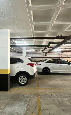 Apartamento à venda com 80m², 3 quartos e 2 vagas Apartamento à venda com 80m², 3 quartos e 2 vagasGaragem