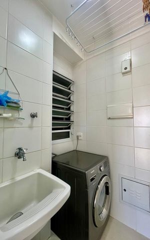 Apartamento à venda com 80m², 3 quartos e 2 vagas Apartamento à venda com 80m², 3 quartos e 2 vagasÁrea de Serviço