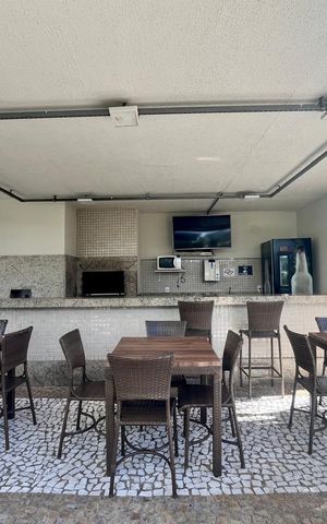 Apartamento à venda com 80m², 3 quartos e 2 vagas Apartamento à venda com 80m², 3 quartos e 2 vagasÁrea comum - Churrasqueira