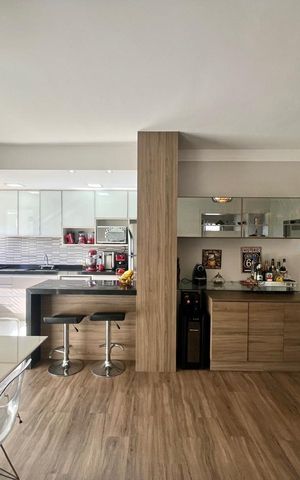Apartamento à venda com 80m², 3 quartos e 2 vagas Apartamento à venda com 80m², 3 quartos e 2 vagasSala