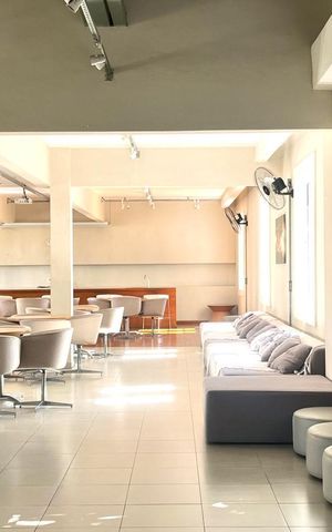 Apartamento à venda com 80m², 3 quartos e 2 vagas Apartamento à venda com 80m², 3 quartos e 2 vagasÁrea comum - Salão de festas