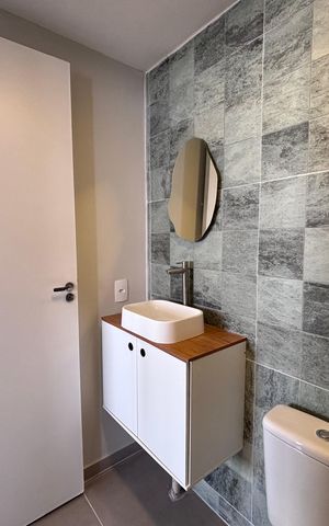 Apartamento à venda com 43m², 2 quartos e 1 vaga Apartamento à venda com 43m², 2 quartos e 1 vagaBanheiro