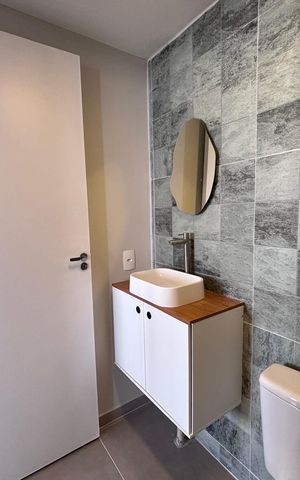 Apartamento à venda com 43m², 2 quartos e 1 vaga Apartamento à venda com 43m², 2 quartos e 1 vagaBanheiro