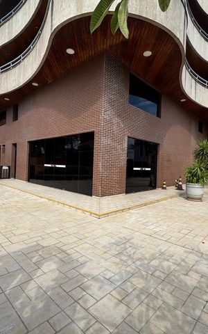 Apartamento à venda com 492m², 5 quartos e 5 vagas Apartamento à venda com 492m², 5 quartos e 5 vagasÁrea comum