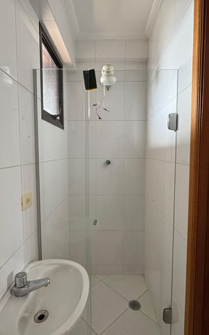 Apartamento à venda com 492m², 5 quartos e 5 vagas Apartamento à venda com 492m², 5 quartos e 5 vagasBanheiro de serviço