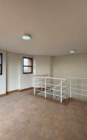 Apartamento à venda com 492m², 5 quartos e 5 vagas Apartamento à venda com 492m², 5 quartos e 5 vagasSala 2