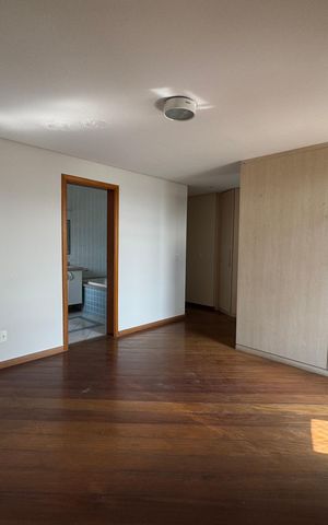 Apartamento à venda com 492m², 5 quartos e 5 vagas Apartamento à venda com 492m², 5 quartos e 5 vagasSuíte master