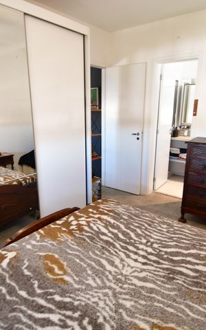 Apartamento para alugar com 74m², 2 quartos e 2 vagasQuarto 2 - Suíte