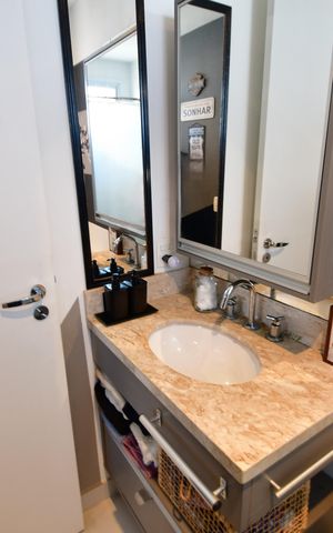 Apartamento para alugar com 74m², 2 quartos e 2 vagasBanheiro Suíte