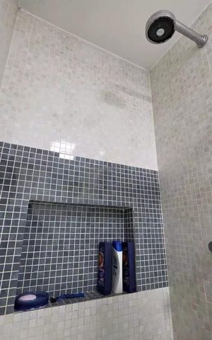 Apartamento à venda com 68m², 2 quartos e 1 vaga Apartamento à venda com 68m², 2 quartos e 1 vagaBanheiro