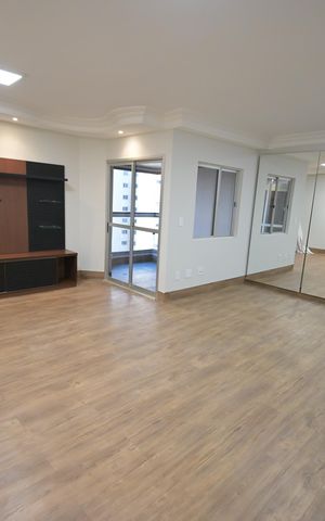 Apartamento para alugar com 112m², 3 quartos e 2 vagas