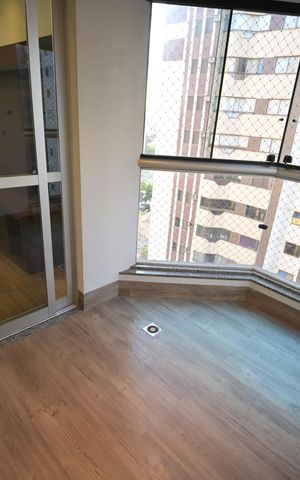 Apartamento para alugar com 112m², 3 quartos e 2 vagas