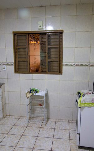 Casa à venda com 233m², 3 quartos e 6 vagasCozinha