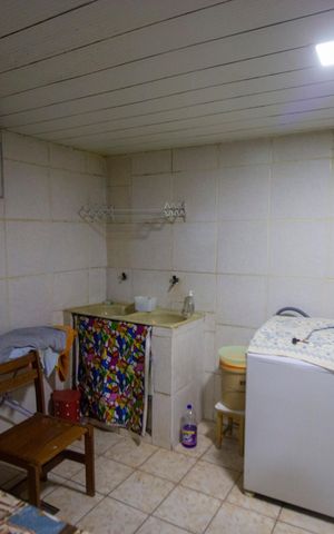 Casa à venda com 233m², 3 quartos e 6 vagasÁrea de serviço