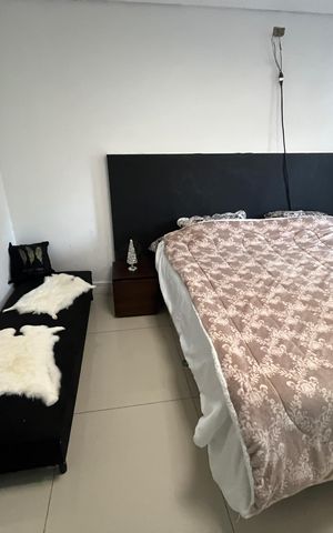 Casa para alugar com 1000m², 3 quartos e 5 vagasSuíte 1