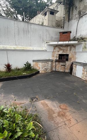 Casa para alugar com 1000m², 3 quartos e 5 vagasChurrasqueira