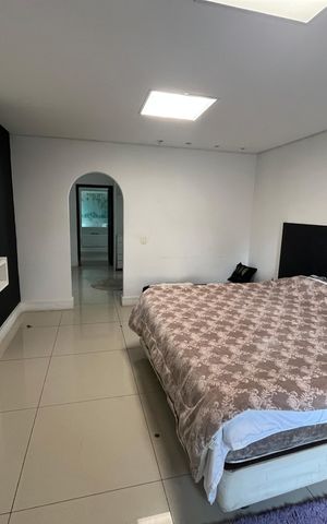 Casa para alugar com 1000m², 3 quartos e 5 vagasSuíte 1