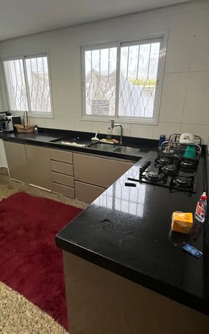 Casa para alugar com 1000m², 3 quartos e 5 vagasCozinha