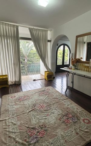 Casa para alugar com 1000m², 3 quartos e 5 vagasSala