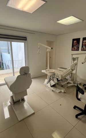 Casa para alugar com 1000m², 3 quartos e 5 vagasClínica Odontológica 