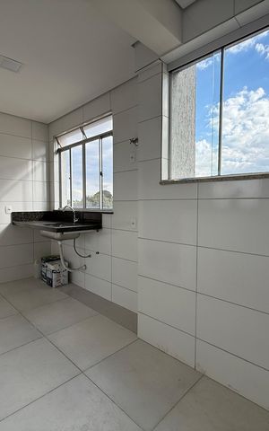 Apartamento à venda com 130m², 3 quartos e 4 vagas