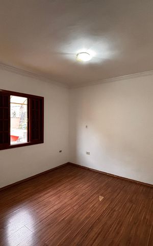 Casa à venda com 180m², 3 quartos e 5 vagas Casa à venda com 180m², 3 quartos e 5 vagasSuíte 2