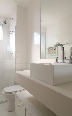 Apartamento à venda com 84m², 3 quartos e 2 vagasBanheiro Suíte 