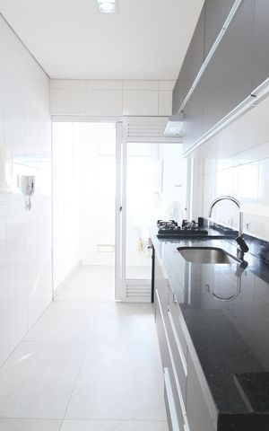 Apartamento à venda com 84m², 3 quartos e 2 vagasCozinha