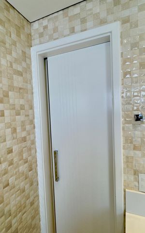 Apartamento para alugar com 116m², 2 quartos e 2 vagas Apartamento para alugar com 116m², 2 quartos e 2 vagasBanheiro da Suíte