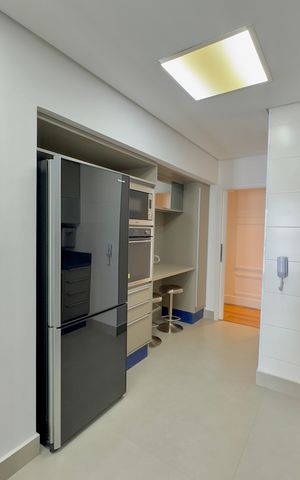 Apartamento para alugar com 116m², 2 quartos e 2 vagas Apartamento para alugar com 116m², 2 quartos e 2 vagasCozinha