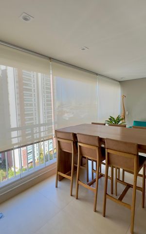 Apartamento para alugar com 116m², 2 quartos e 2 vagas Apartamento para alugar com 116m², 2 quartos e 2 vagasVaranda