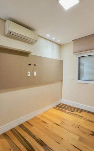 Apartamento para alugar com 116m², 2 quartos e 2 vagas Apartamento para alugar com 116m², 2 quartos e 2 vagasSuite