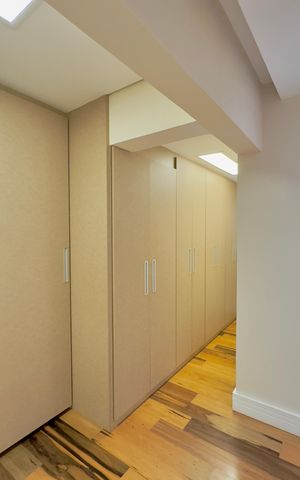 Apartamento para alugar com 116m², 2 quartos e 2 vagas Apartamento para alugar com 116m², 2 quartos e 2 vagasCloset da suíte