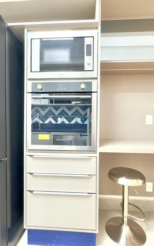 Apartamento para alugar com 116m², 2 quartos e 2 vagas Apartamento para alugar com 116m², 2 quartos e 2 vagasCozinha
