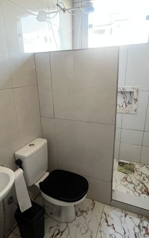 Studio para alugar com 30m², 1 quarto e sem vaga Studio para alugar com 30m², 1 quarto e sem vagaBanheiro 1