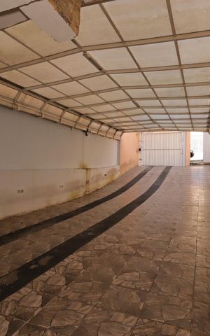 Casa para alugar com 454m², 4 quartos e 8 vagasGaragem