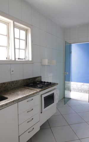 Casa de condomínio à venda com 88m², 2 quartos e 2 vagasCozinha