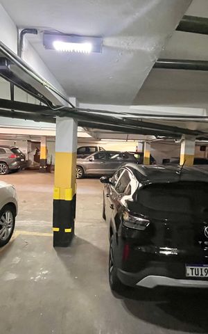 Apartamento para alugar com 93m², 2 quartos e 1 vaga Apartamento para alugar com 93m², 2 quartos e 1 vagaGaragem