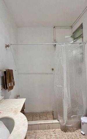 Apartamento para alugar com 93m², 2 quartos e 1 vaga Apartamento para alugar com 93m², 2 quartos e 1 vagaBanheiro
