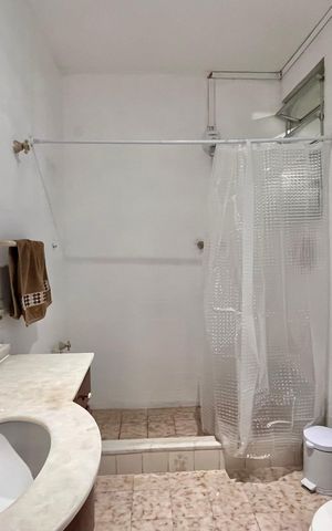 Apartamento para alugar com 93m², 2 quartos e 1 vaga Apartamento para alugar com 93m², 2 quartos e 1 vagaBanheiro