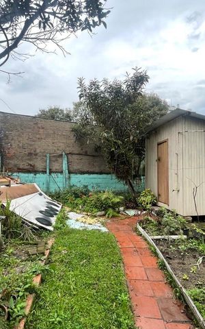 Casa à venda com 116m², 2 quartos e 1 vaga