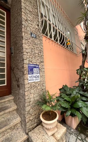 Apartamento à venda com 121m², 3 quartos e 1 vaga Apartamento à venda com 121m², 3 quartos e 1 vagaPlaca