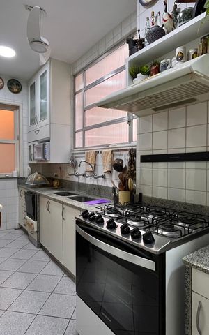 Apartamento à venda com 121m², 3 quartos e 1 vaga Apartamento à venda com 121m², 3 quartos e 1 vagaCozinha
