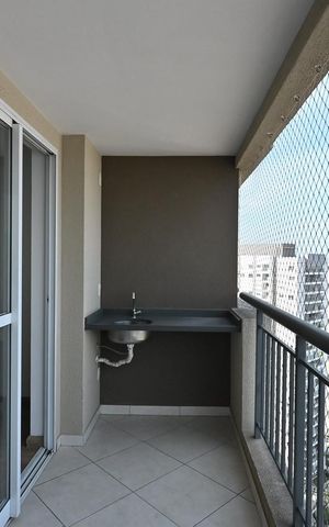 Apartamento à venda com 70m², 2 quartos e 2 vagasVaranda