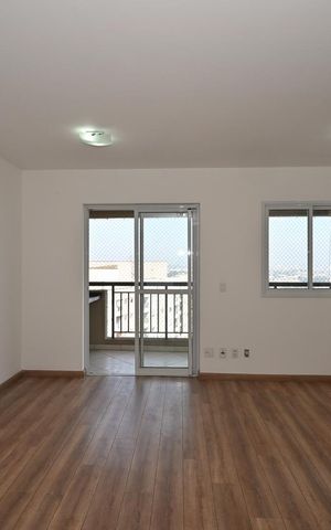 Apartamento à venda com 70m², 2 quartos e 2 vagasSala