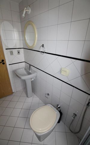 Apartamento para alugar com 65m², 2 quartos e 2 vagasBanheiro